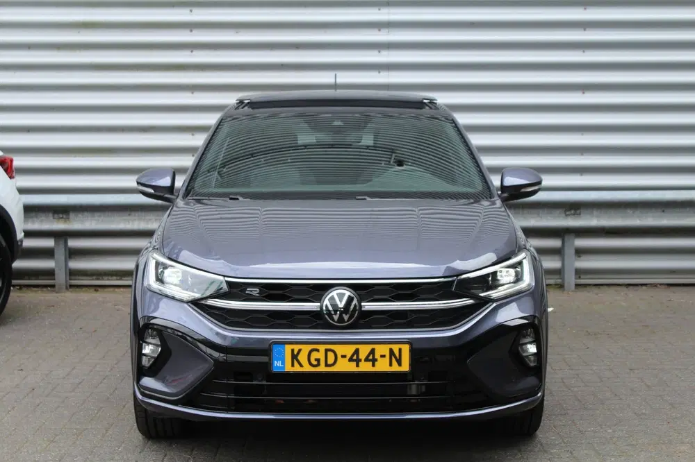 Volkswagen Taigo 1.5 TSI 150pk R-Line DSG7 Panoramadak Trek uit 2022, foto 2