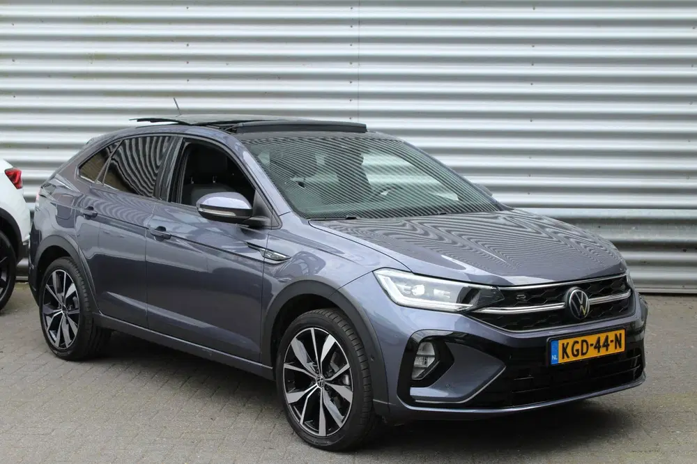 Volkswagen Taigo 1.5 TSI 150pk R-Line DSG7 Panoramadak Trek uit 2022, foto 3