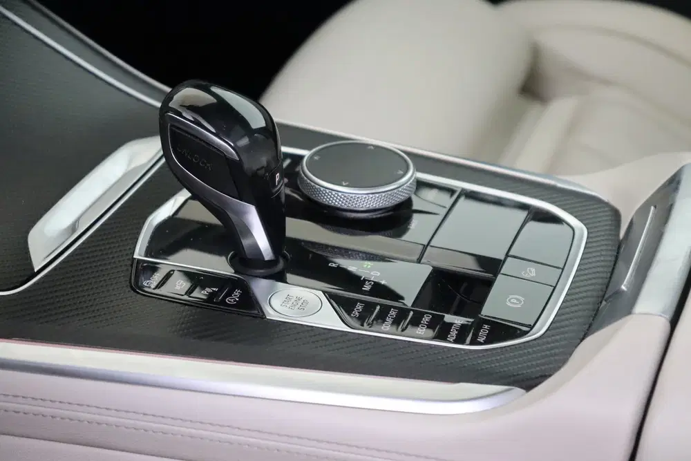 BMW X5 xDrive40i High Executive xLine Automaat uit 2019, foto 6