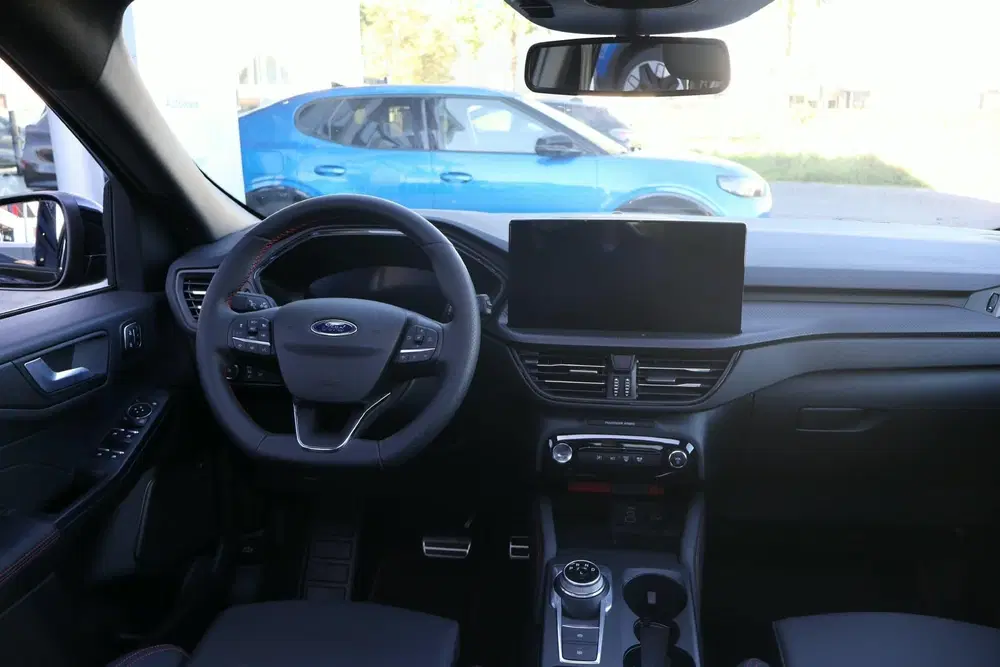 Ford Kuga 2.5 PHEV ST-Line X uit 2026, foto 14