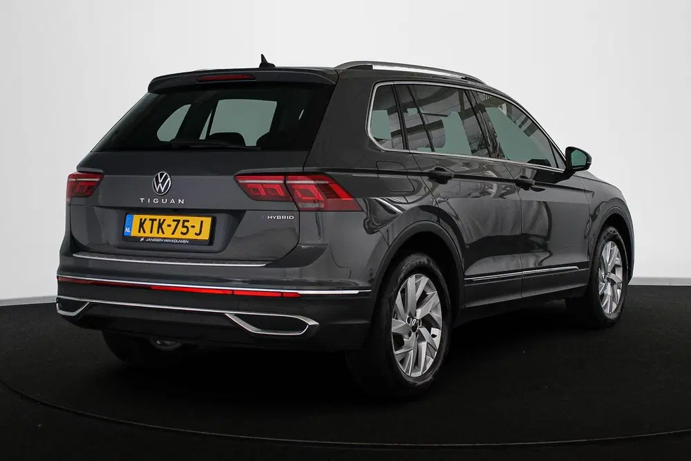 Volkswagen Tiguan 1.4 TSI eHybrid Leder Stoelverwarming Came uit 2022, foto 3