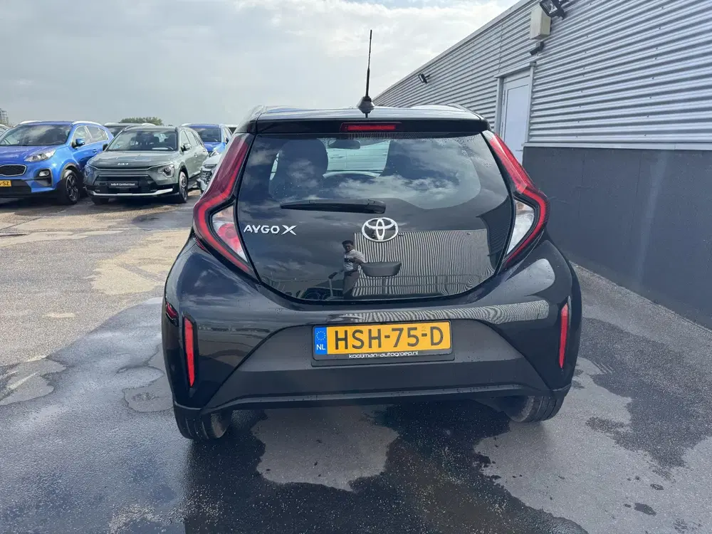 Toyota Aygo X 1.0 VVT-i MT Play Apple Carplay en uit 2025, foto 15