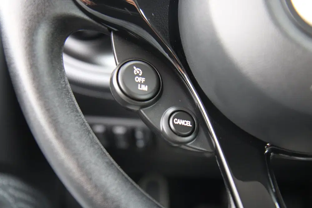 Smart forTwo EQ Comfort 18 kWh Stoelverwarming Airco BT uit 2023, foto 14