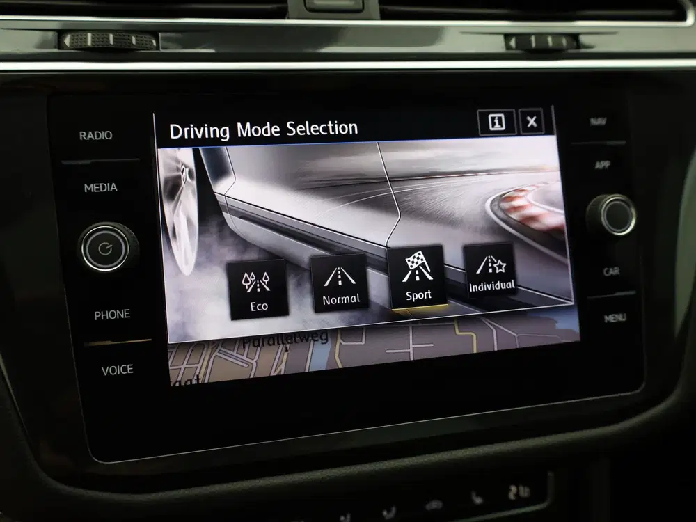 Volkswagen Tiguan Allspace 1.5 TSI Highline Business R 7p. uit 2020, foto 13