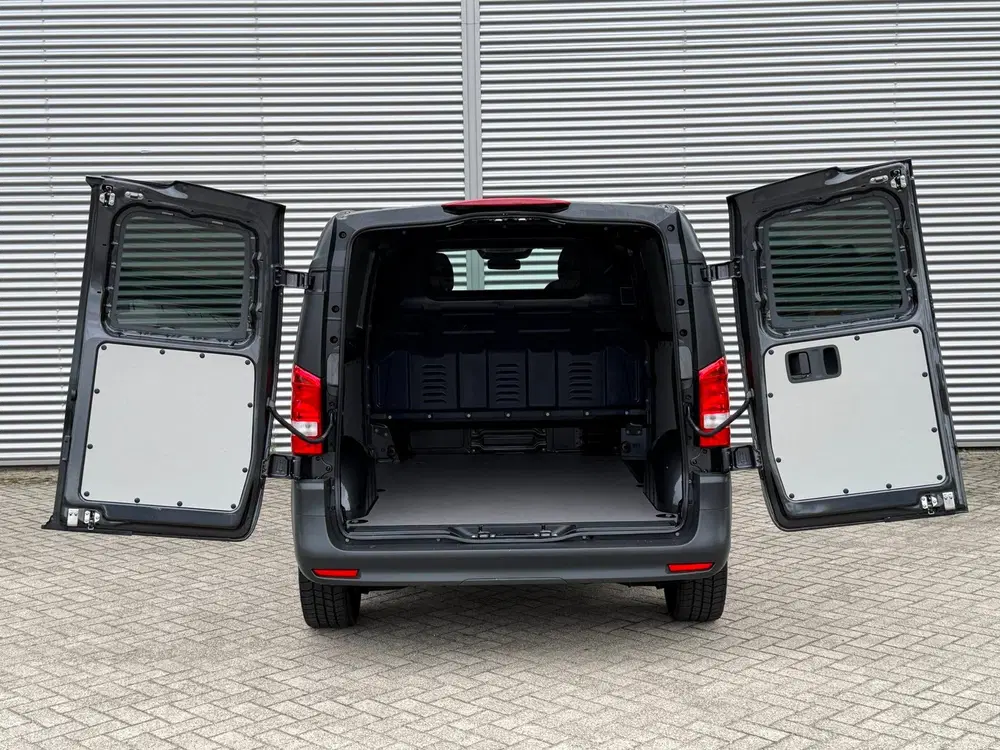 Mercedes-Benz Vito 114 CDI L1 Aut MBUX uit 2024, foto 11