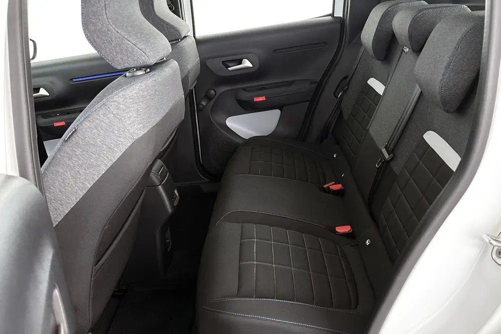Citroën C3 Citroen Ë-C3 Plus 113pk 44 kWh SOH 100% Ai uit 2025, foto 7