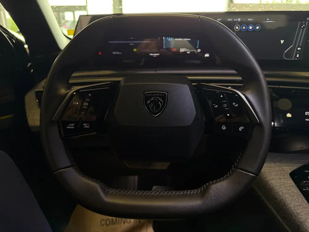 Peugeot 3008 1.2 Hybrid 136 Allure Leder uit 2025, foto 11