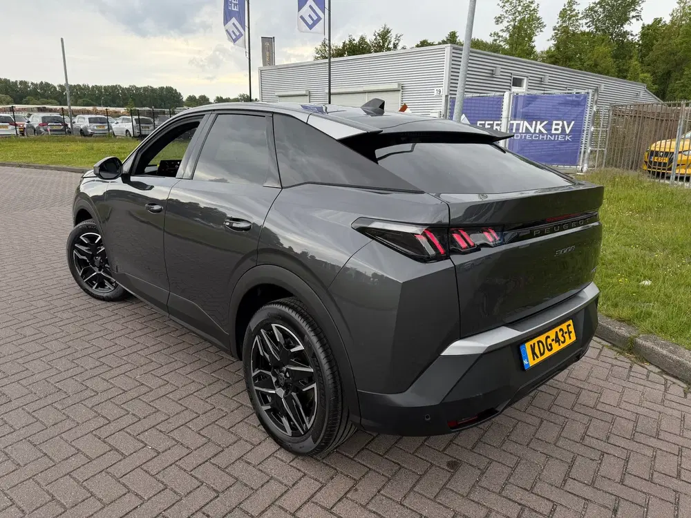 Peugeot 3008 1.2 Hybrid 136 Allure Leder uit 2025, foto 4