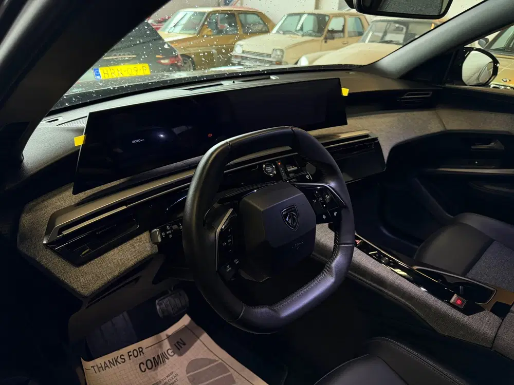 Peugeot 3008 1.2 Hybrid 136 Allure Leder uit 2025, foto 6