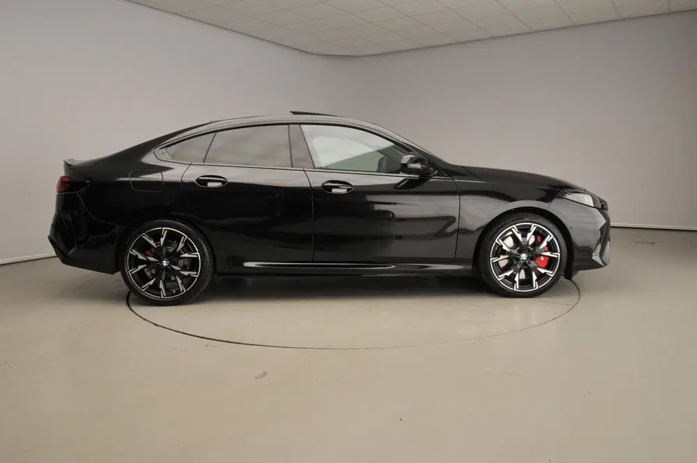 BMW 2-serie Gran Coupé 220 uit 2026, foto 4