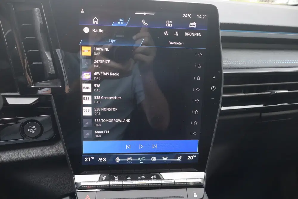 Renault Rafale 1.2 E-Tech 4x4 plug-in hybrid 300 esprit A uit 2026, foto 12