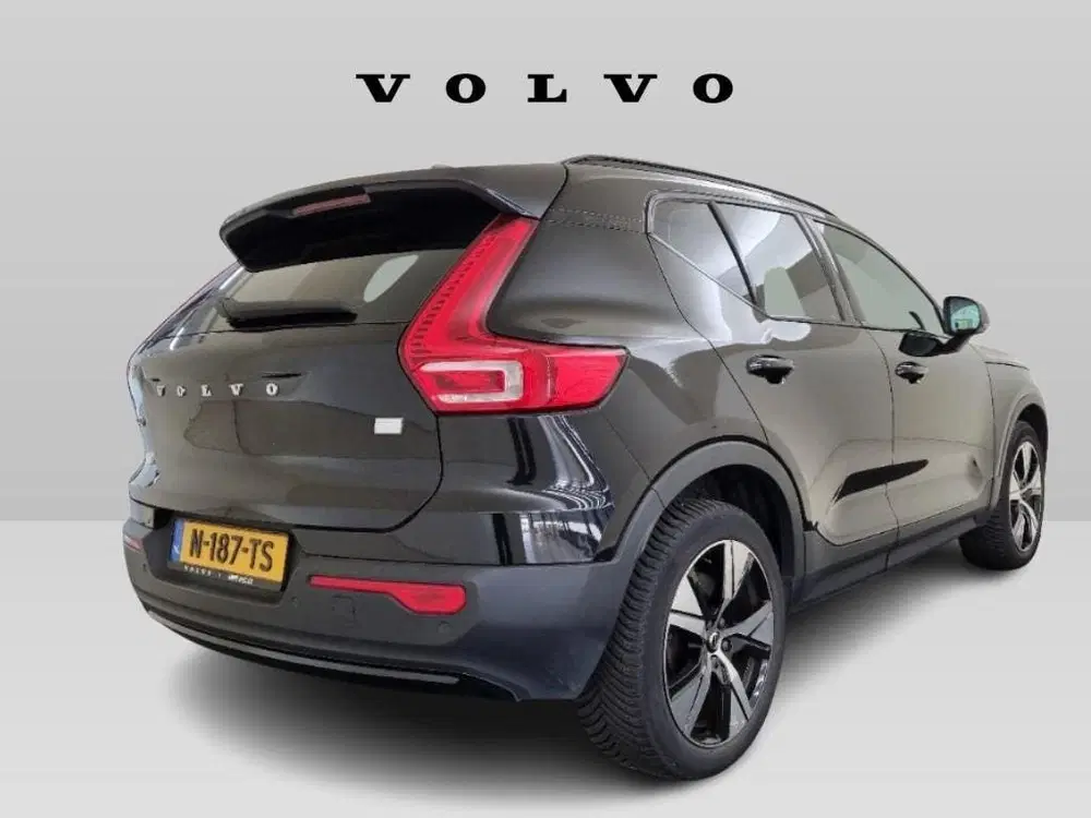 Volvo XC40 Recharge 70 kWh Core uit 2021, foto 2