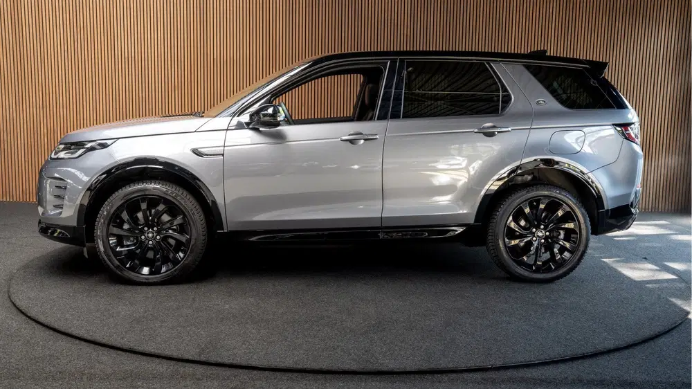 Land Rover Discovery Sport 1.5 P270e Dynamic SE Full Options uit 2025, foto 2