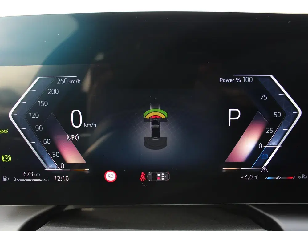 BMW 1-serie 120 uit 2024, foto 13