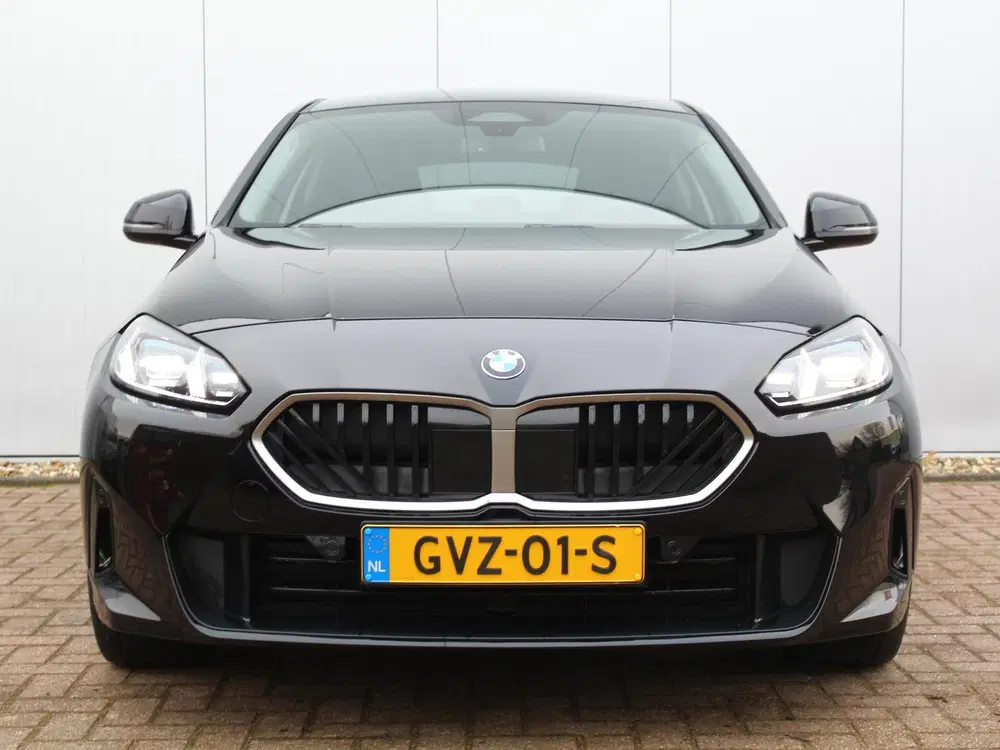 BMW 1-serie 120 uit 2024, foto 6
