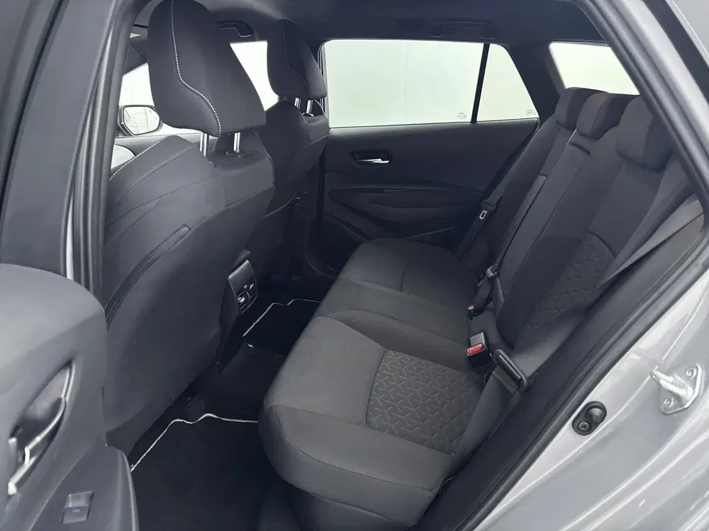 Toyota Corolla 2.0 Hybrid Style Limited uit 2019, foto 15