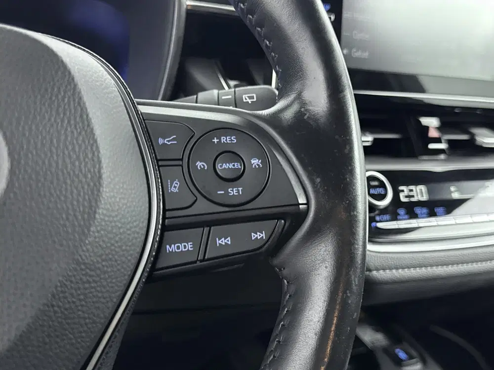 Toyota Corolla 2.0 Hybrid Style Limited uit 2019, foto 7