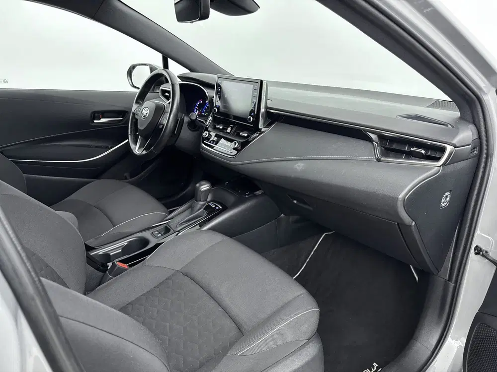 Toyota Corolla 2.0 Hybrid Style Limited uit 2019, foto 9