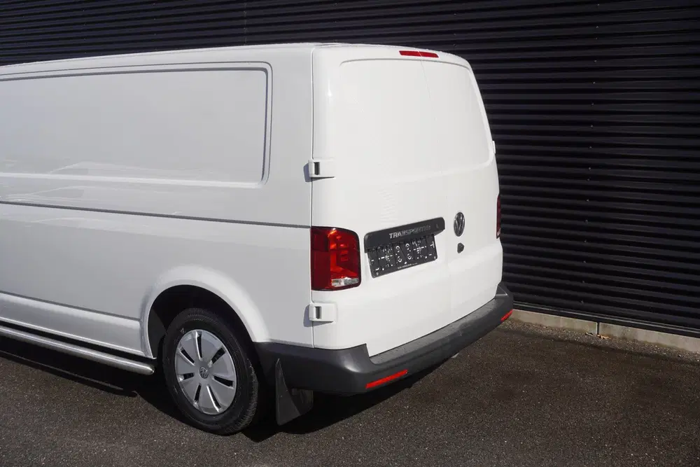 Volkswagen Transporter L2H1 110pk L2H1 Camera Apple Carplay uit 2024, foto 8