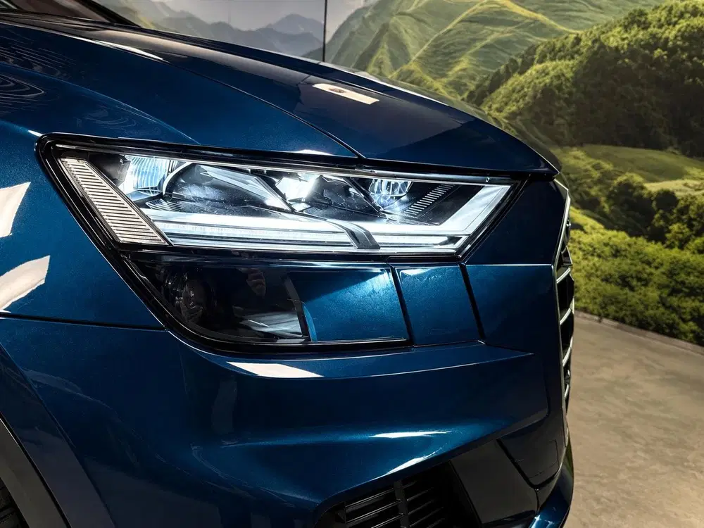 Audi Q8 55 TFSI e quattro Pro S-Line S-Line interi uit 2021, foto 11