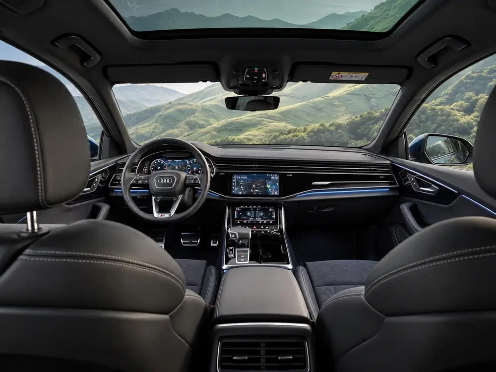 Audi Q8 55 TFSI e quattro Pro S-Line S-Line interi uit 2021, foto 12