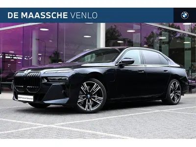 BMW 7-serie 750e xDrive M Sport Automaat uit 2024