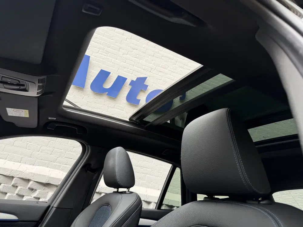 BMW X1 sDrive20i High Executive M sport Black edi uit 2019, foto 10