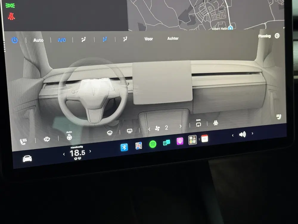 Tesla Model Y Long Range AWD 75 kWh SOH 93% uit 2022, foto 11