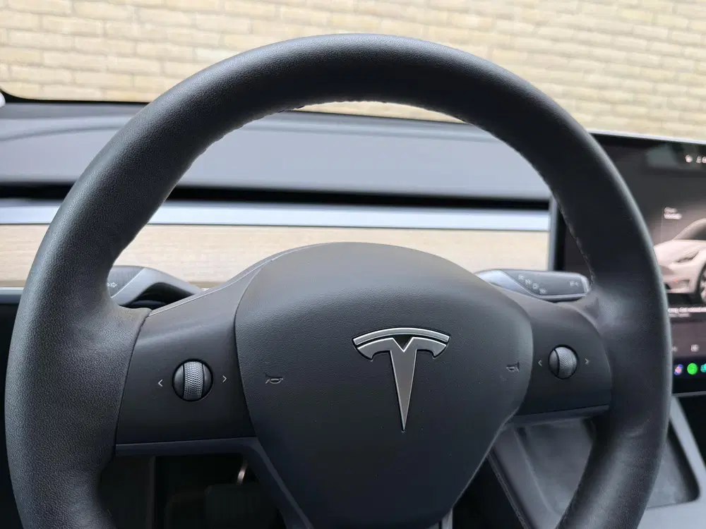 Tesla Model Y Long Range AWD 75 kWh SOH 93% uit 2022, foto 4