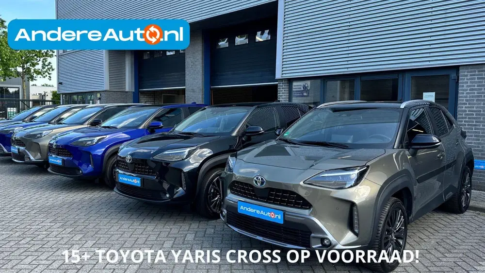 Toyota Yaris Cross 1.5 Hybrid Executive uit 2022, foto 2