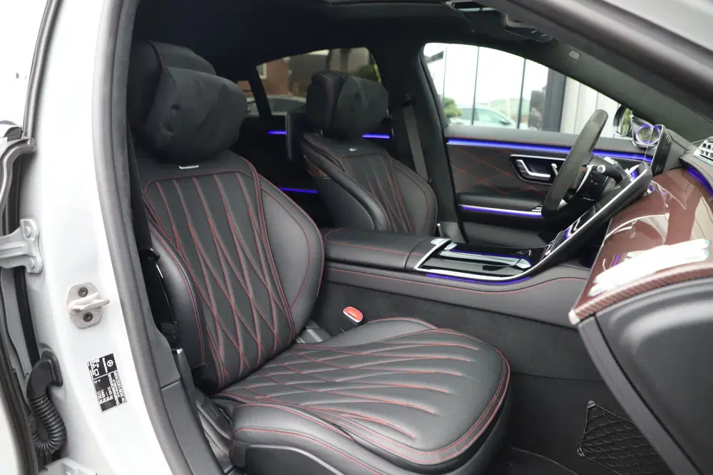 Mercedes-Benz S-Klasse AMG 63 S E Performance Lang uit 2024, foto 12