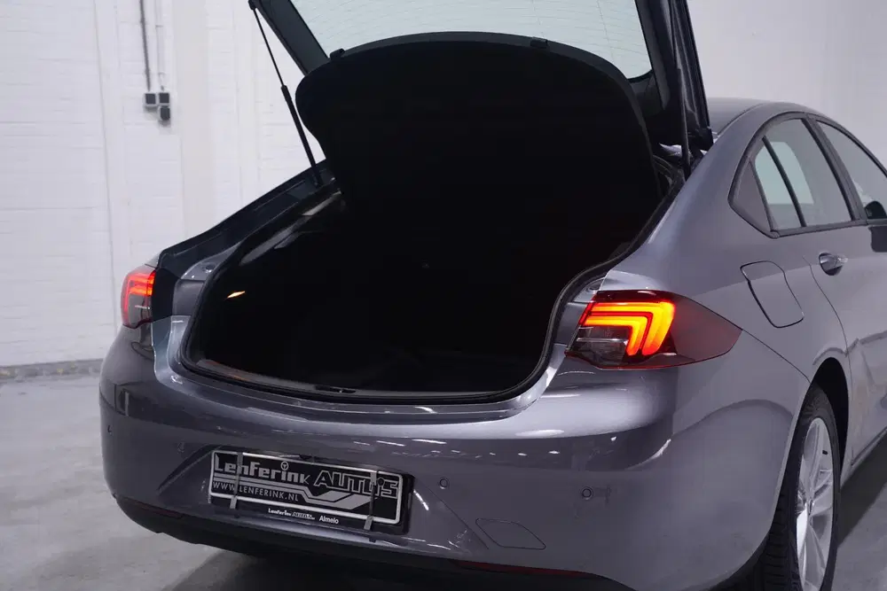 Opel Insignia Sport 1.6 CDTI Business Executive naviga uit 2020, foto 15