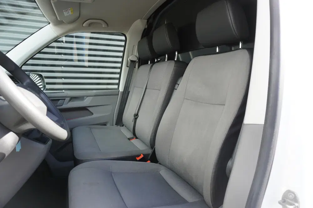 Volkswagen Transporter L2H1 110pk L2H1 Camera Apple Carplay uit 2024, foto 7