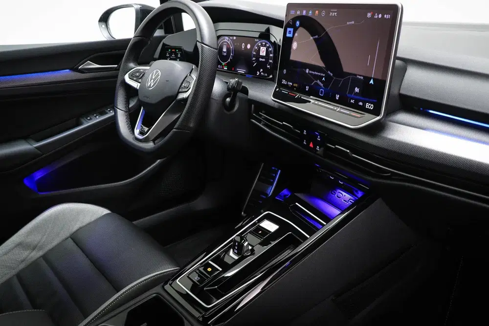 Volkswagen Golf 1.5 eHybrid GTE uit 2026, foto 3