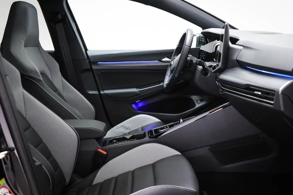 Volkswagen Golf 1.5 eHybrid GTE uit 2026, foto 4