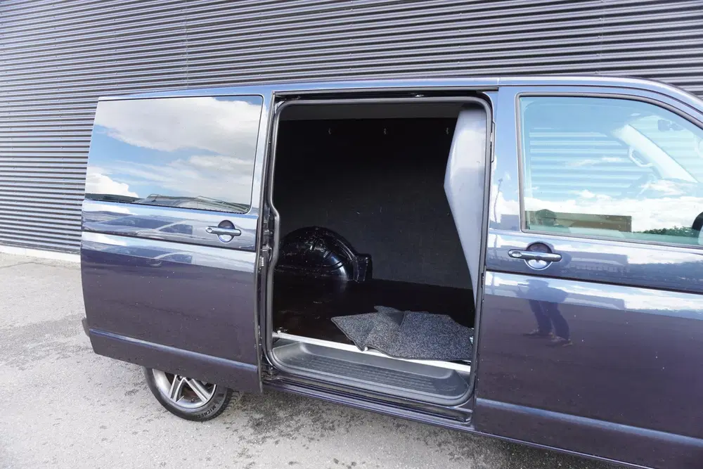 Volkswagen Transporter 199pk Automaat L1H1 LED Navigatie Cam uit 2020, foto 14