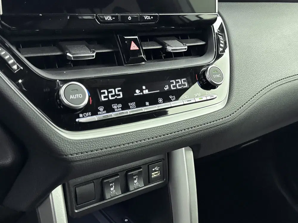 Toyota Corolla Cross Hybrid 200 Style uit 2023, foto 12