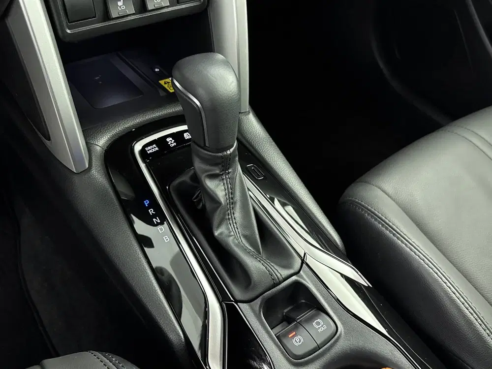Toyota Corolla Cross Hybrid 200 Style uit 2023, foto 13