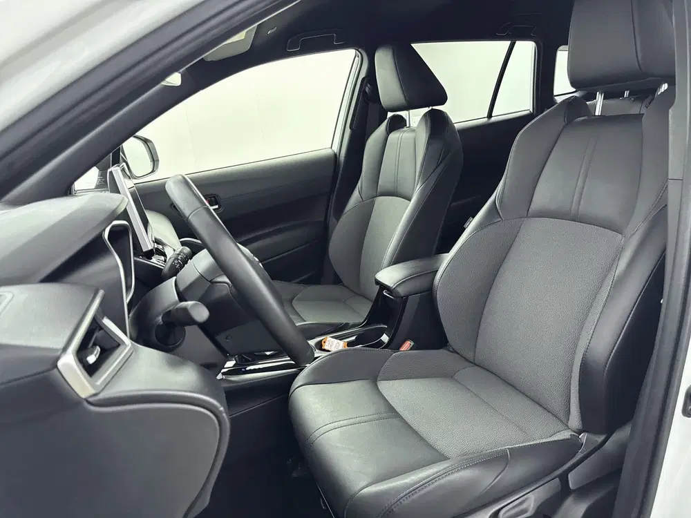 Toyota Corolla Cross Hybrid 200 Style uit 2023, foto 4