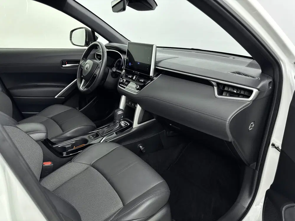 Toyota Corolla Cross Hybrid 200 Style uit 2023, foto 9