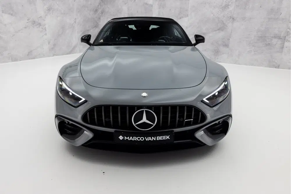 Mercedes-Benz SL 43 AMG uit 2025, foto 12