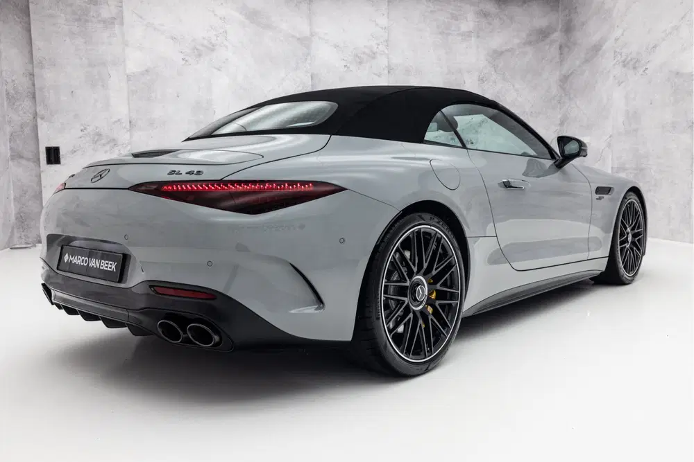Mercedes-Benz SL 43 AMG uit 2025, foto 5