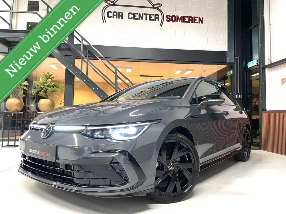 Volkswagen Golf 1.5 TSI R-Line Black Style uit 2024