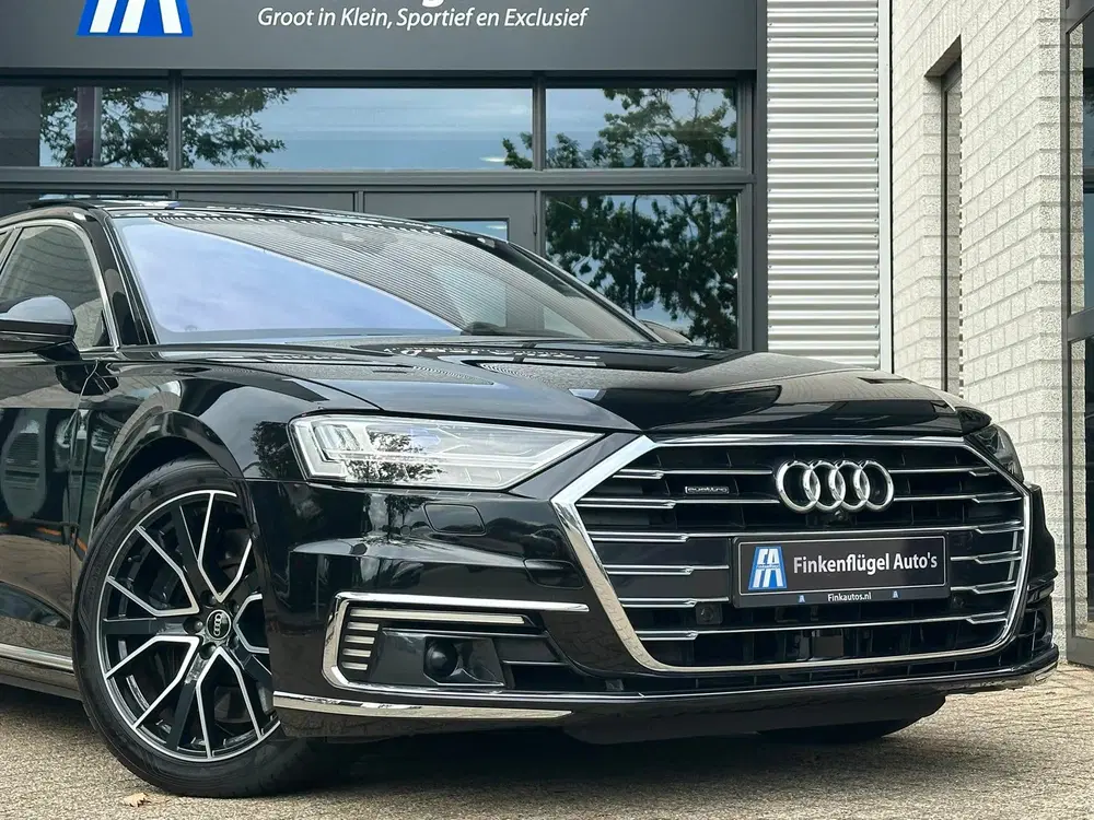 Audi A8 60 TFSI e Quattro Lang S-line uit 2020, foto 3