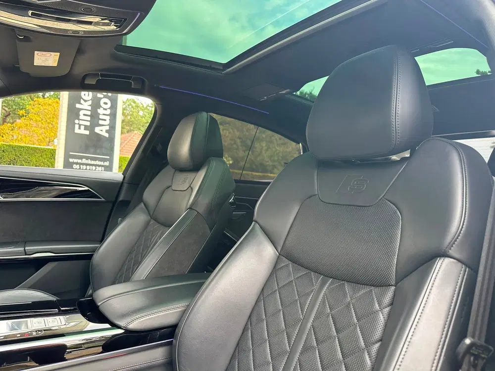 Audi A8 60 TFSI e Quattro Lang S-line uit 2020, foto 8