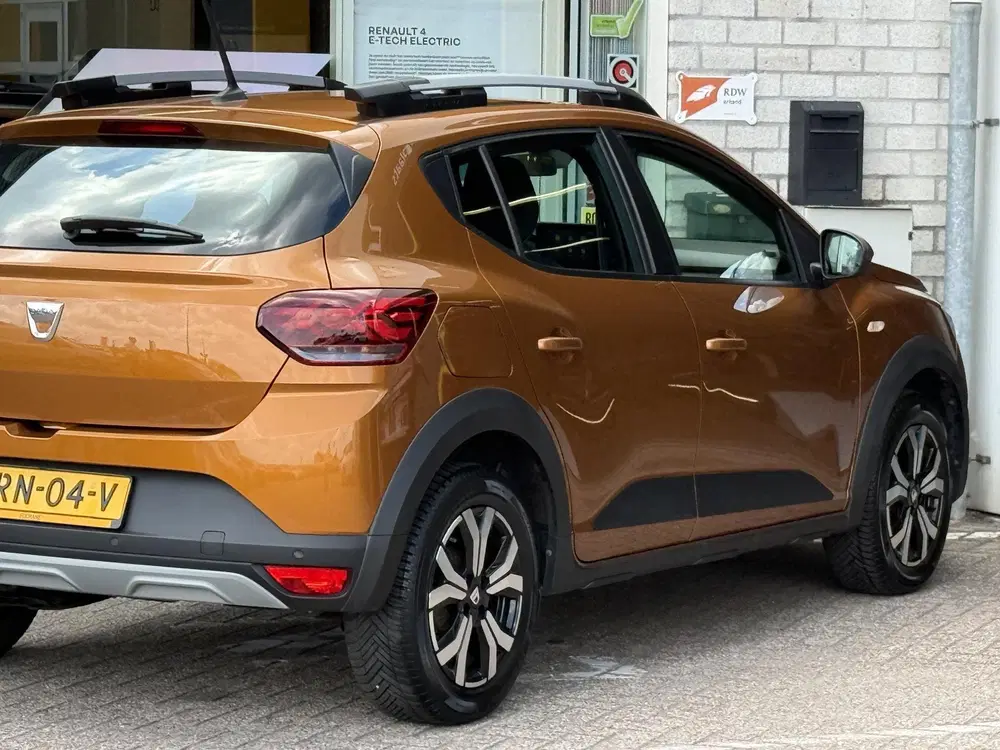 Dacia Sandero Stepway 1.0 TCe 90 Comfort uit 2023, foto 13