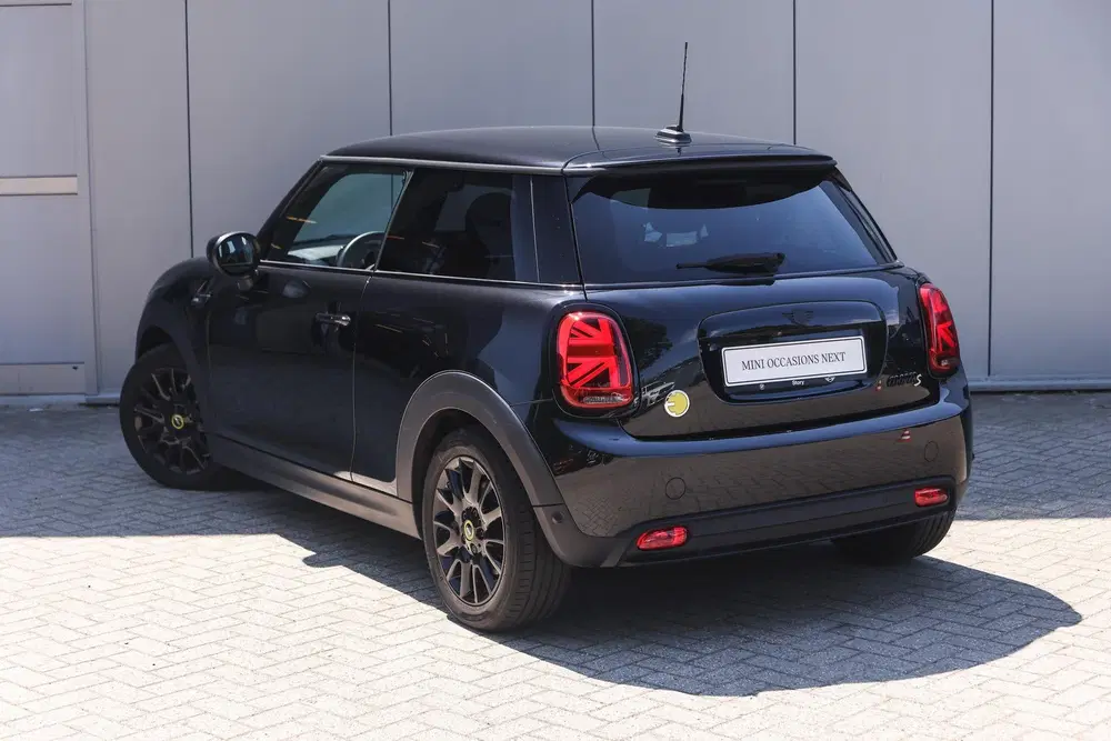 Mini Electric Classic Camden Go uit 2023, foto 2