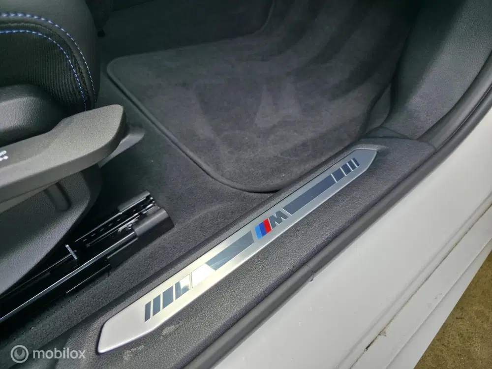 BMW 1-serie 123 xDrive uit 2025, foto 10