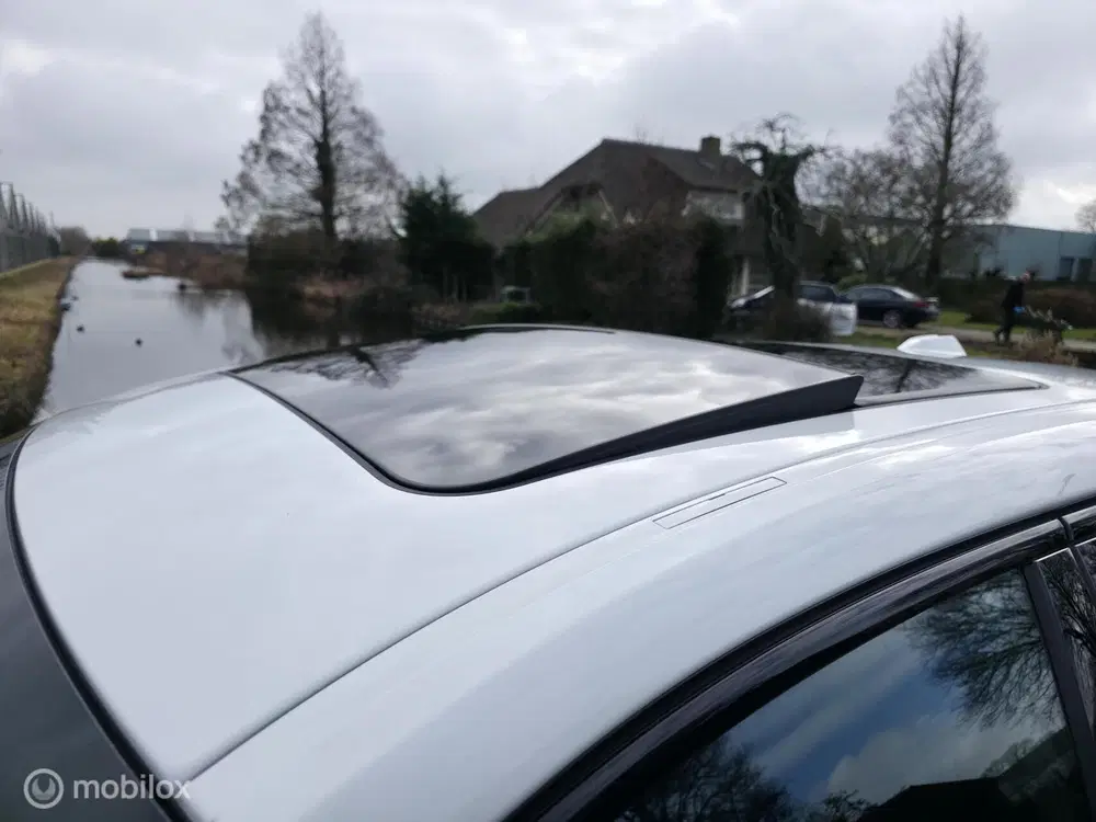BMW 1-serie 123 xDrive uit 2025, foto 2