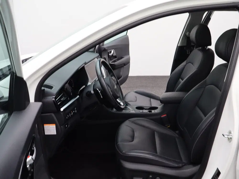 Kia Niro 1.6 GDi Hybrid ExecutiveLine uit 2021, foto 13